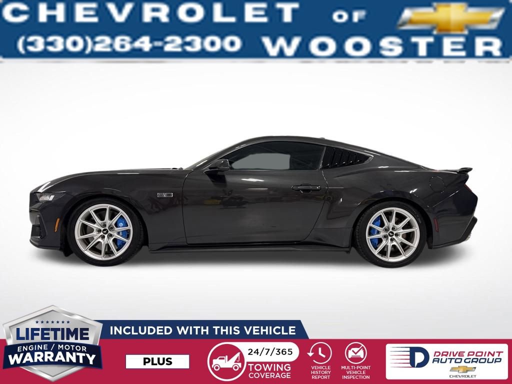 Used 2024 Ford Mustang GT Premium image 3