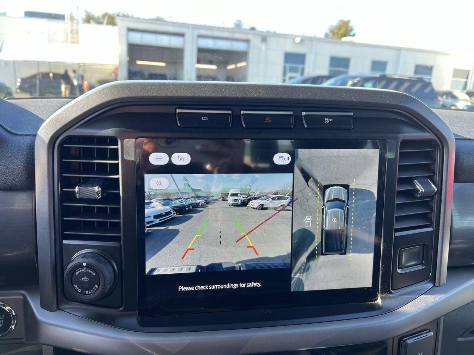 New 2024 Ford F150 Lightning XLT w/ Max Trailer Tow Package image 19