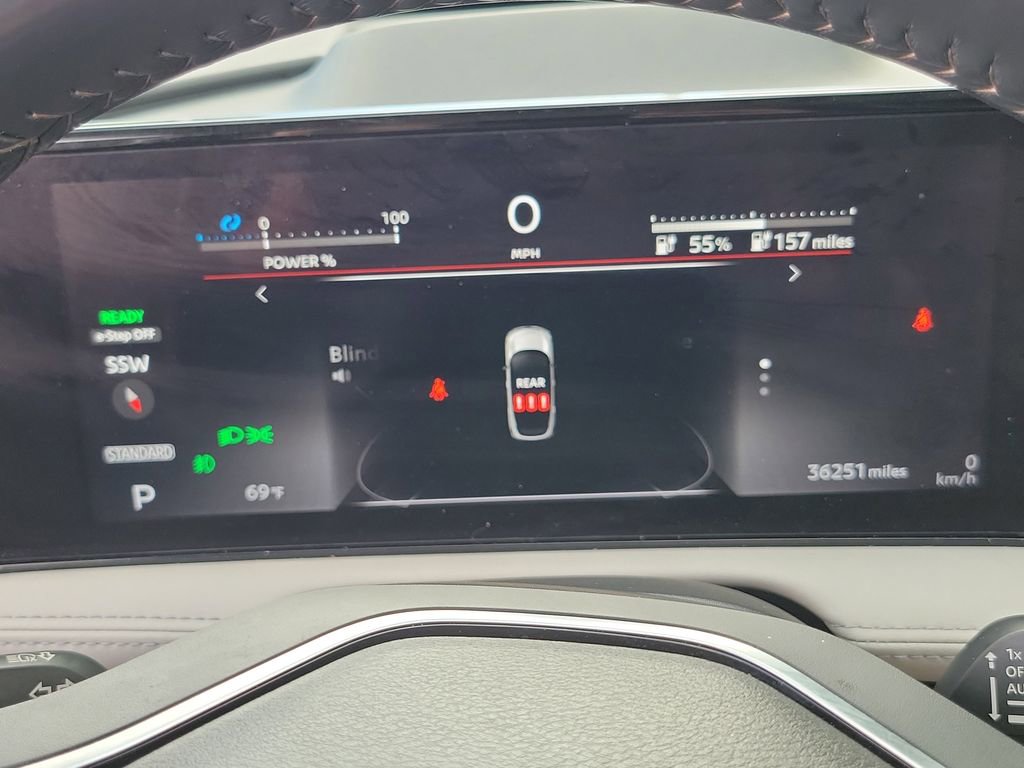 Used 2023 Nissan Ariya FWD image 7