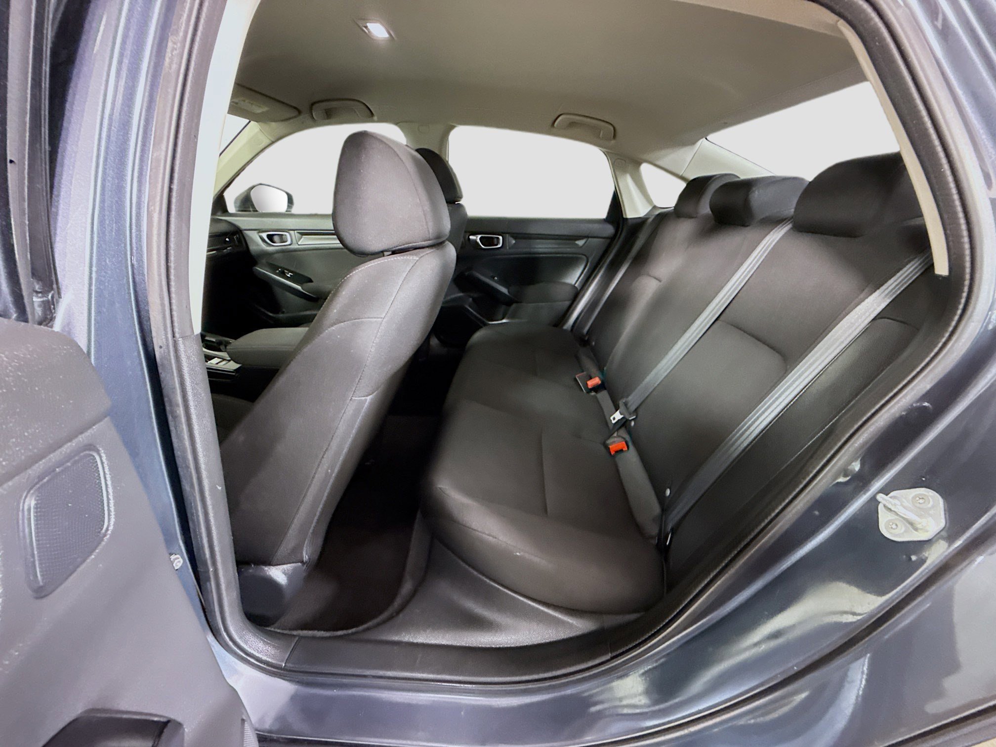 Used 2023 Honda Civic LX image 25