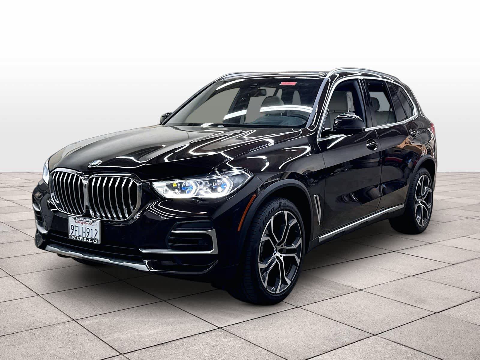 Used 2023 BMW X5 xDrive40i w/ Executive Package AWD/4WD image 1