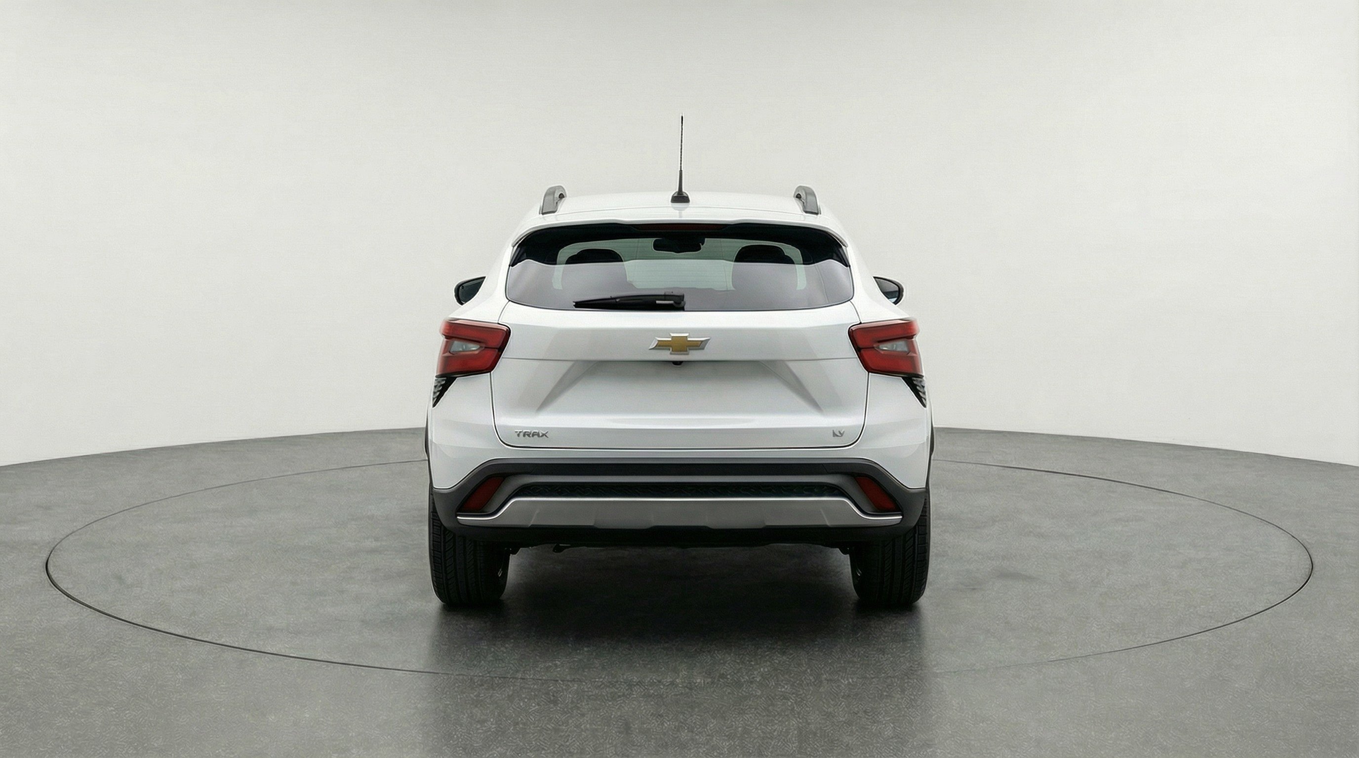 Used 2025 Chevrolet Trax LT image 7