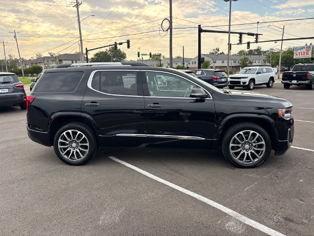 Used 2022 GMC Acadia Denali w/ Denali Ultimate Package AWD/4WD image 30