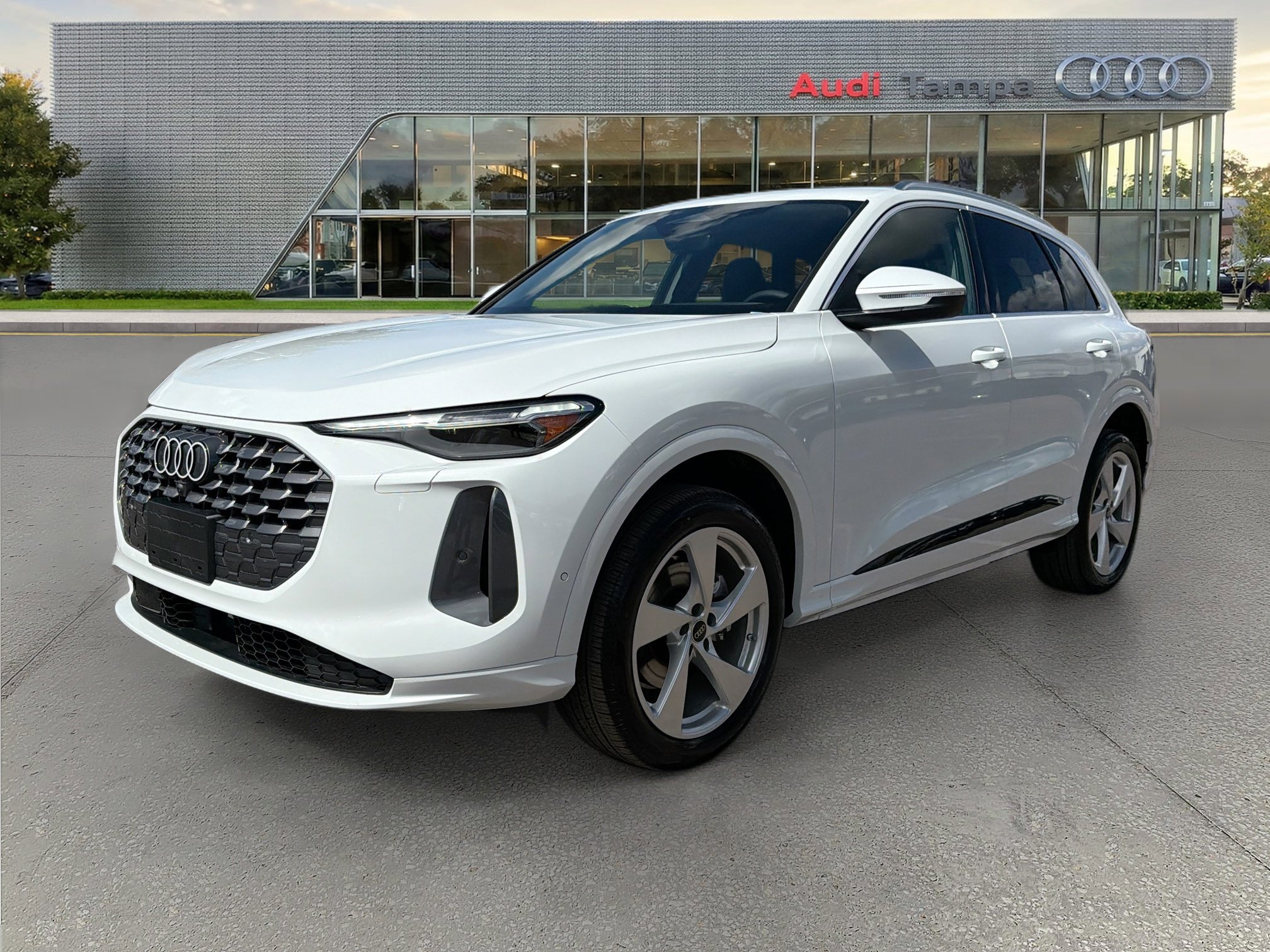 New 2025 Audi Q5 Premium Plus image 7