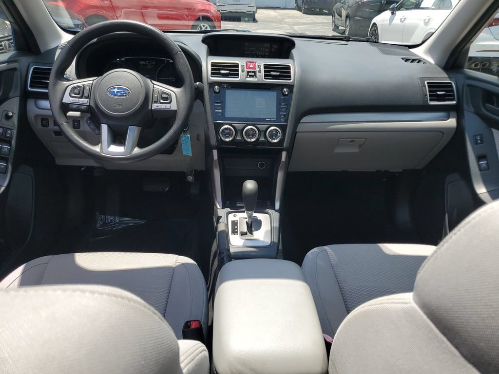 Used 2017 Subaru Forester 2.5i Premium AWD/4WD image 16