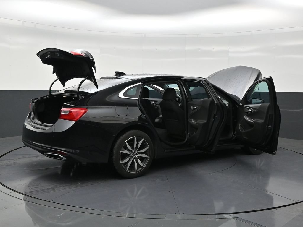 Used 2024 Chevrolet Malibu RS FWD image 28