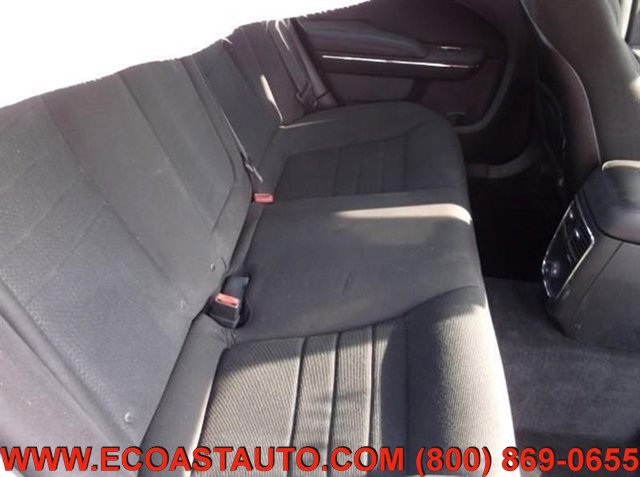 Used 2013 Dodge Charger SE w/ Sport Appearance Group RWD image 9
