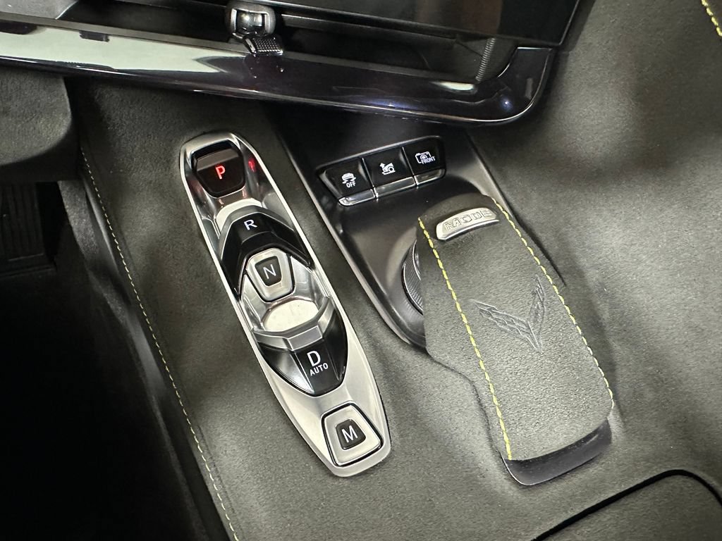 Used 2025 Chevrolet Corvette ZR1 w/ Stealth Interior Trim Package RWD image 28