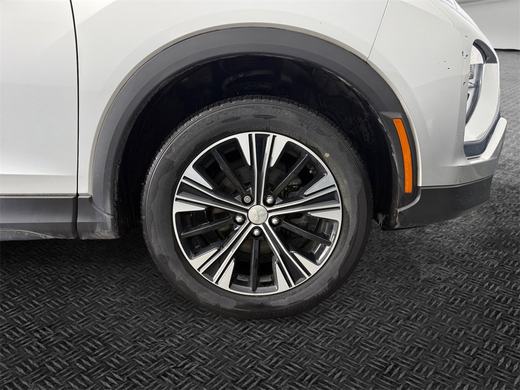 Used 2022 Mitsubishi Eclipse Cross SE image 11
