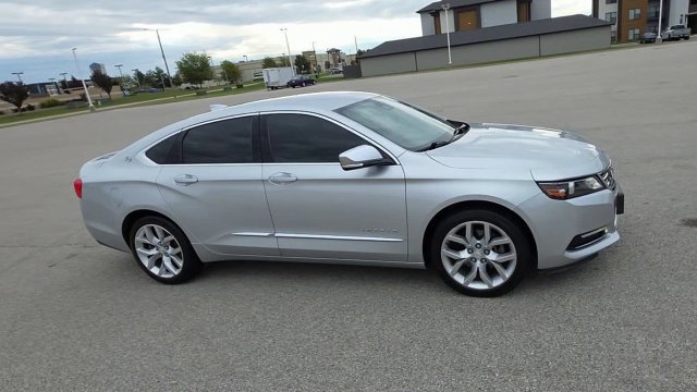 Used 2016 Chevrolet Impala LTZ FWD image 3