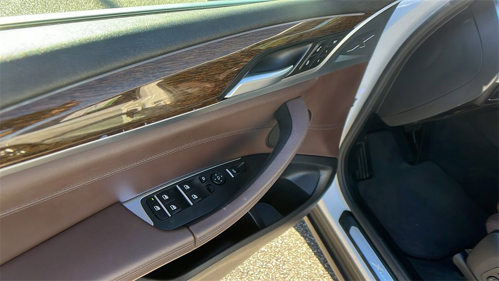 Used 2019 BMW X3 sDrive30i w/ Premium Package image 12