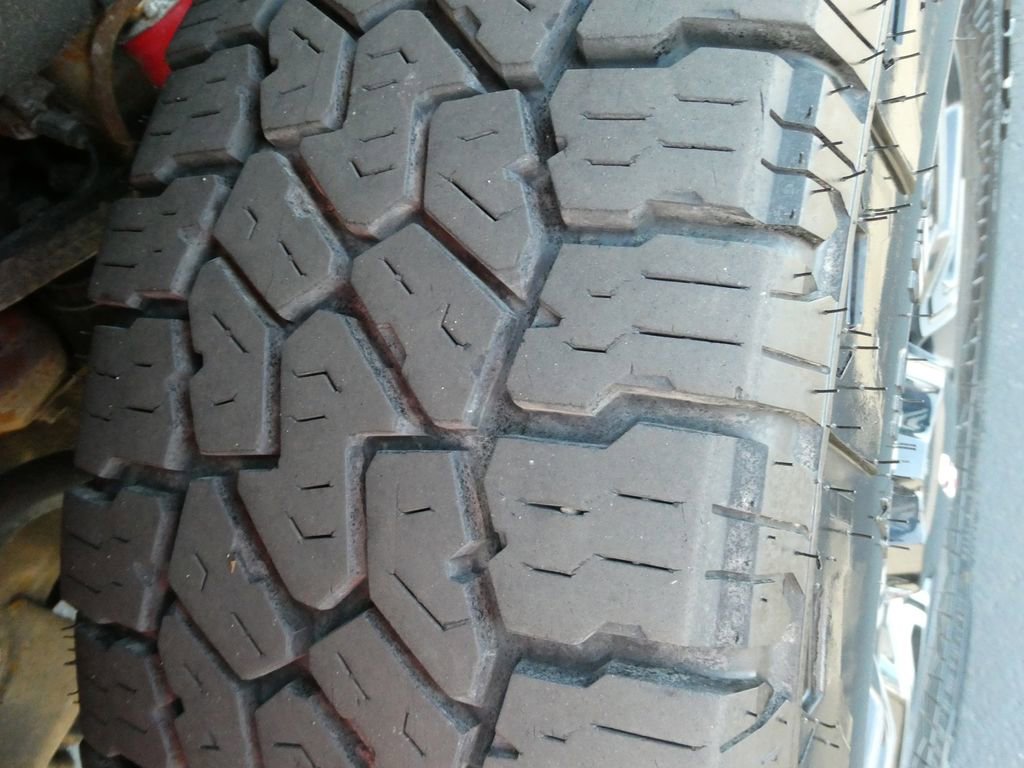 Used 2023 GMC Sierra 2500 AT4 w/ Gooseneck/5TH Wheel Package image 13