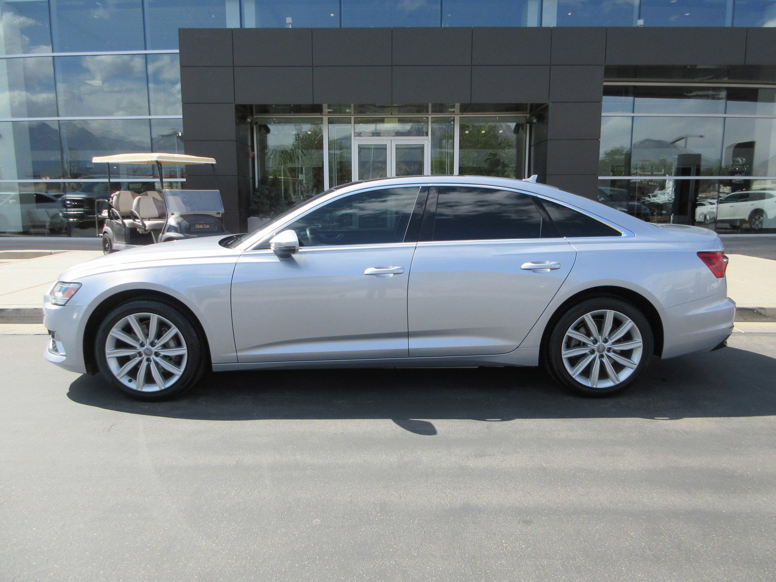 Used 2019 Audi A6 2.0T Premium w/ Convenience Package image 3