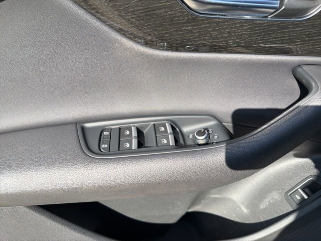 Used 2022 Audi Q7 2.0T Premium w/ Convenience Package image 13