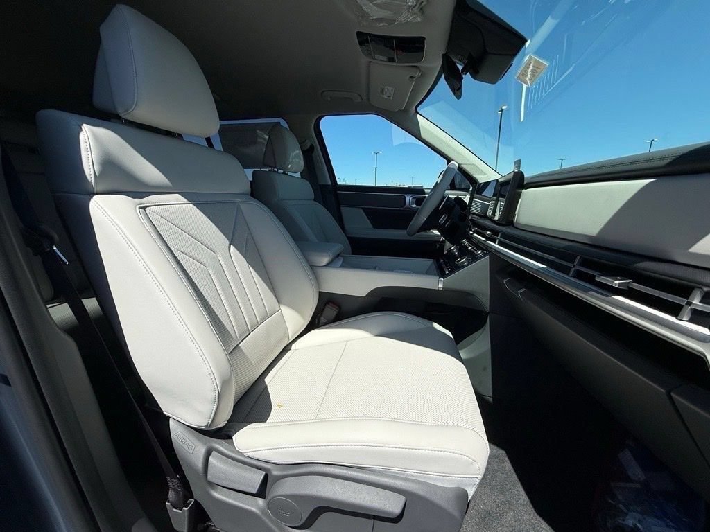 New 2027 Hyundai Santa Fe SEL FWD image 28