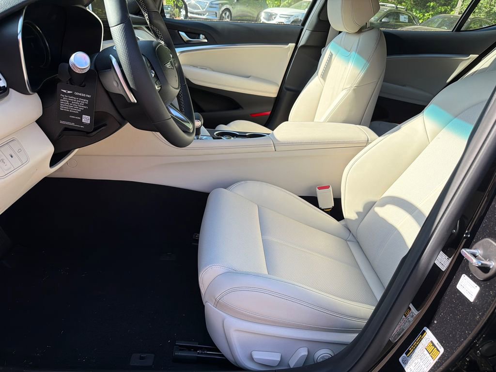 New 2026 Genesis G70 2.5T image 9