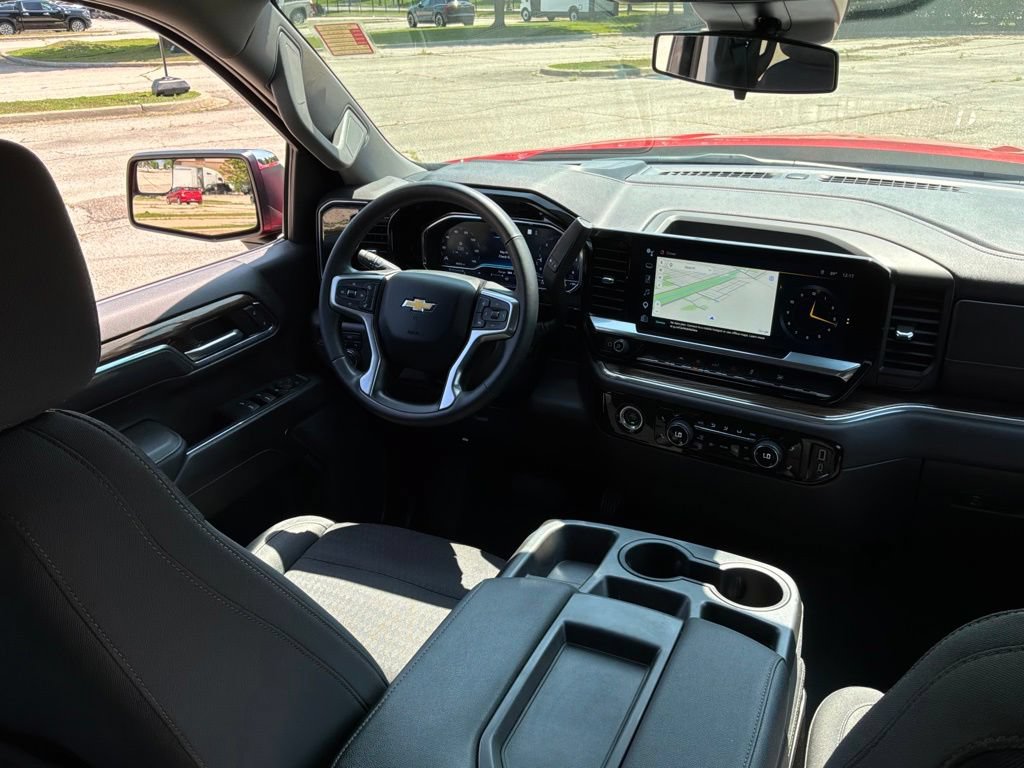Used 2023 Chevrolet Silverado 1500 LT AWD/4WD image 42