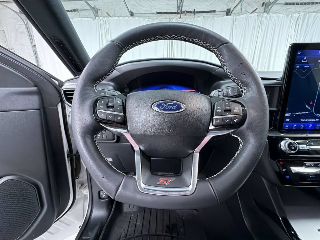 Used 2024 Ford Explorer ST w/ Equipment Group 401A AWD/4WD image 26