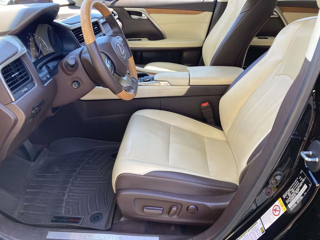 Used 2019 Lexus RX 350 350 w/ Navigation Package image 12