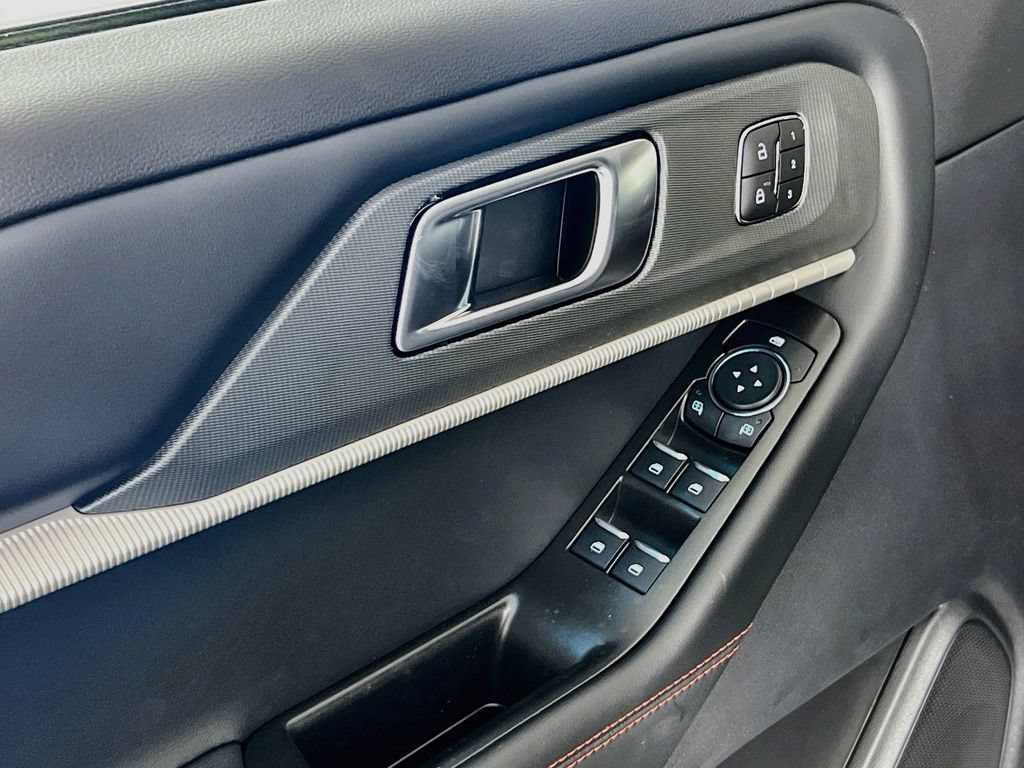 New 2026 Ford Explorer ST-Line w/ ST-Line Street Pack AWD/4WD image 12