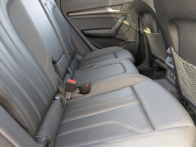 Used 2023 Audi Q5 2.0T Premium w/ Convenience Package image 18