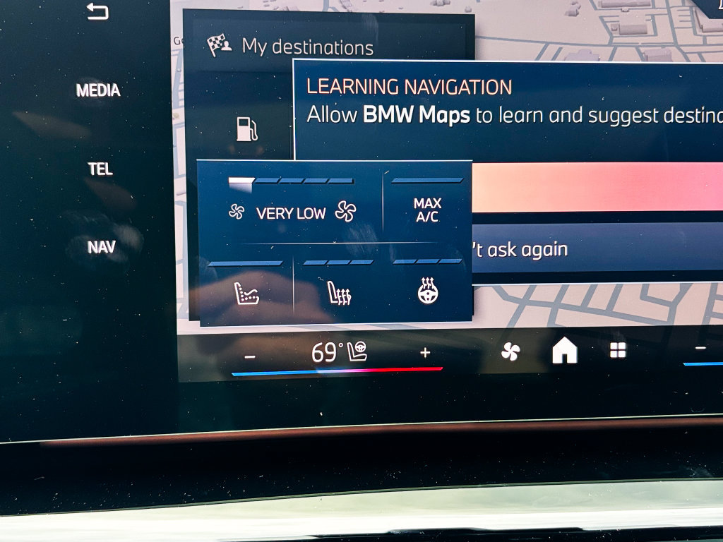 New 2027 BMW X1 xDrive28i AWD/4WD image 19