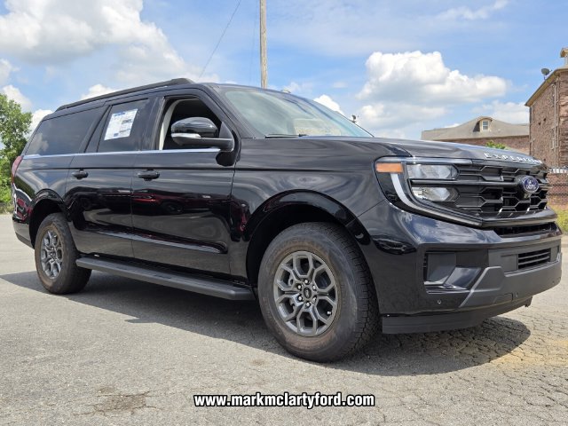 New 2026 Ford Expedition Max Active RWD image 5