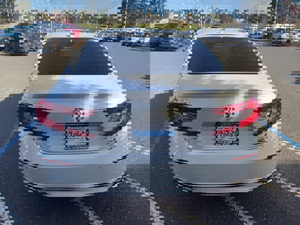 Used 2022 Honda Accord Touring image 19