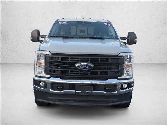 Used 2025 Ford F350 XL w/ XL Driver Assist Package AWD/4WD image 2