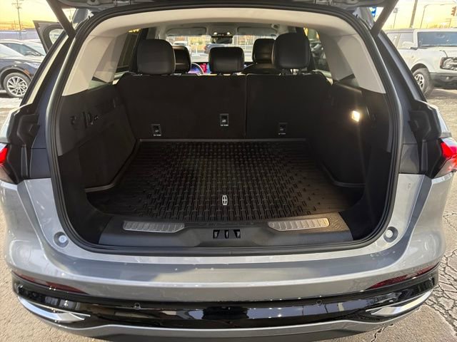 Certified 2024 Lincoln Nautilus Reserve image 27