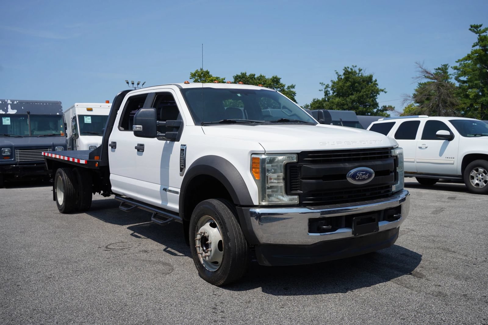 Used 2017 Ford F550 4x4 Crew Cab Super Duty image 1