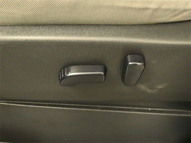 Used 2022 Nissan Frontier SV image 13