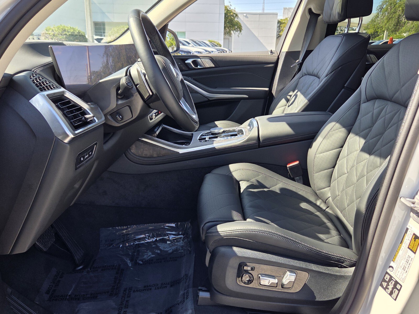 Certified 2026 BMW X7 xDrive40i AWD/4WD image 10