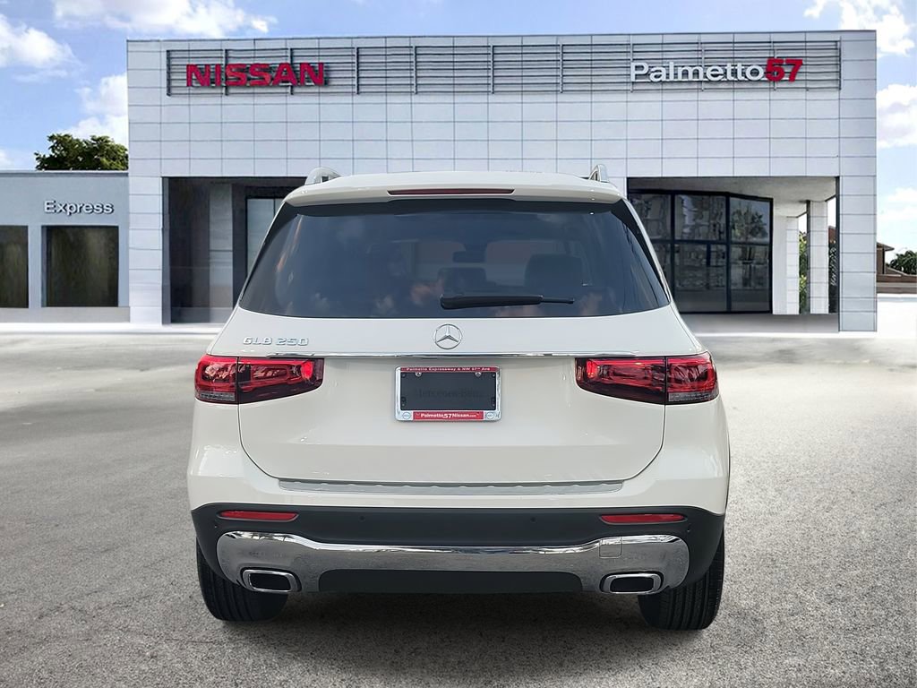 Used 2021 Mercedes-Benz GLB 250 image 5