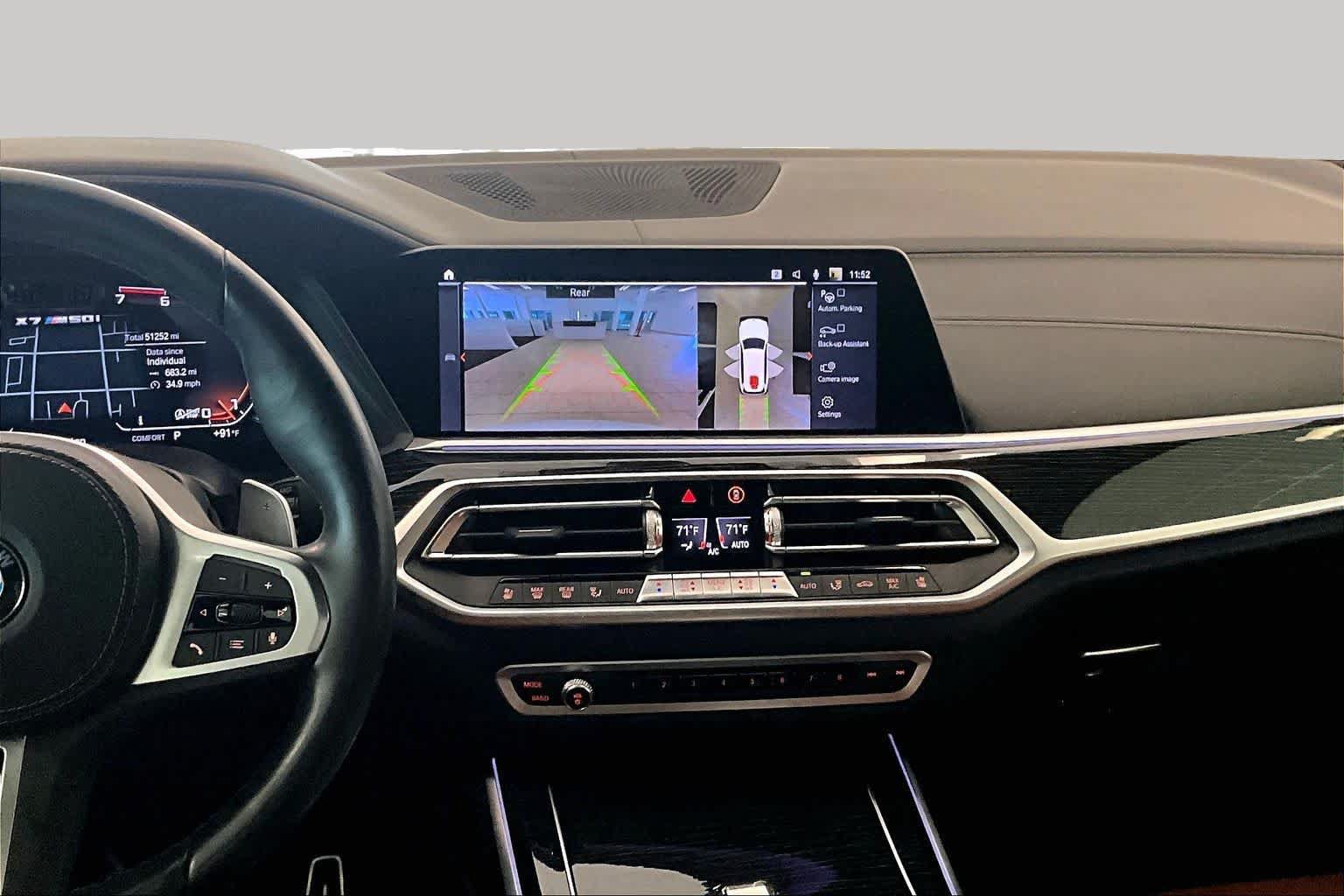 Used 2022 BMW X7 M50i AWD/4WD image 6