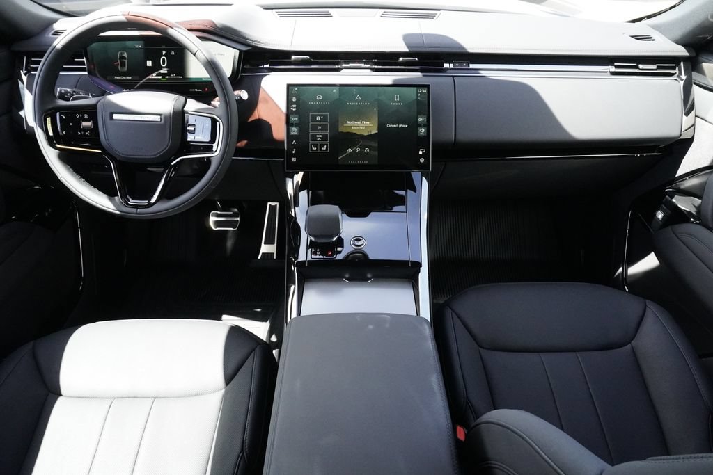 New 2026 Land Rover Range Rover Sport Dynamic SE AWD/4WD image 9