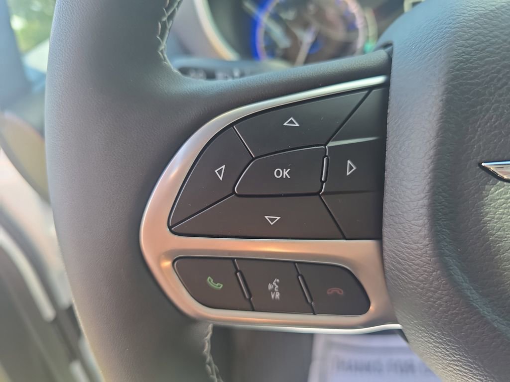 New 2025 Chrysler Voyager LX image 16