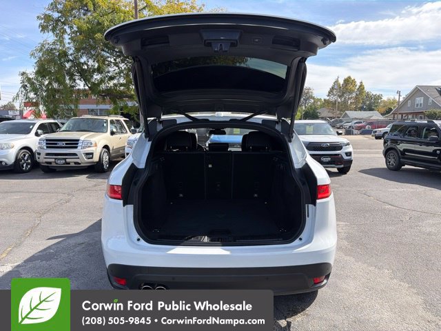 Used 2018 Jaguar F-PACE Premium AWD/4WD image 30