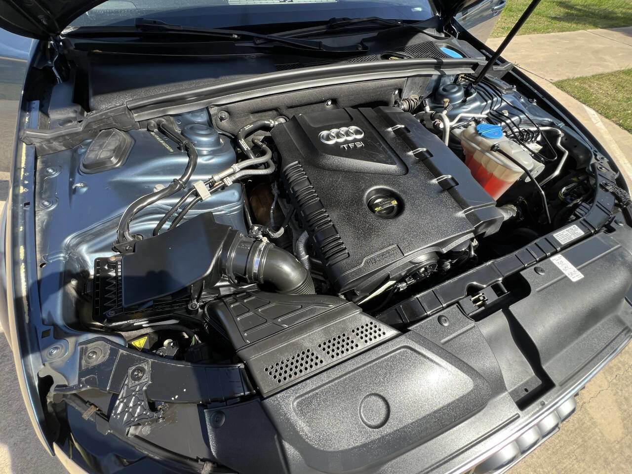 Used 2015 Audi A4 Premium w/ Audi MMI Navigation image 37