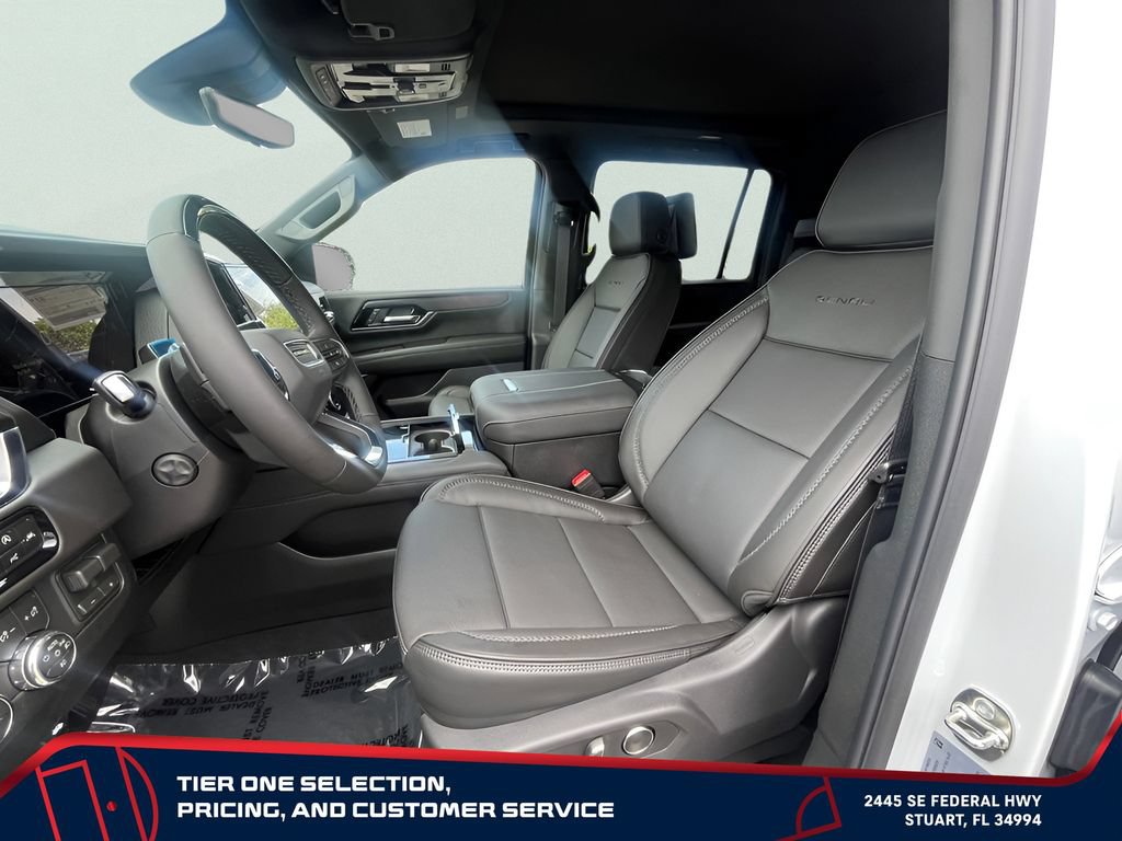 New 2026 GMC Yukon XL Denali w/ Denali Reserve Package AWD/4WD image 10