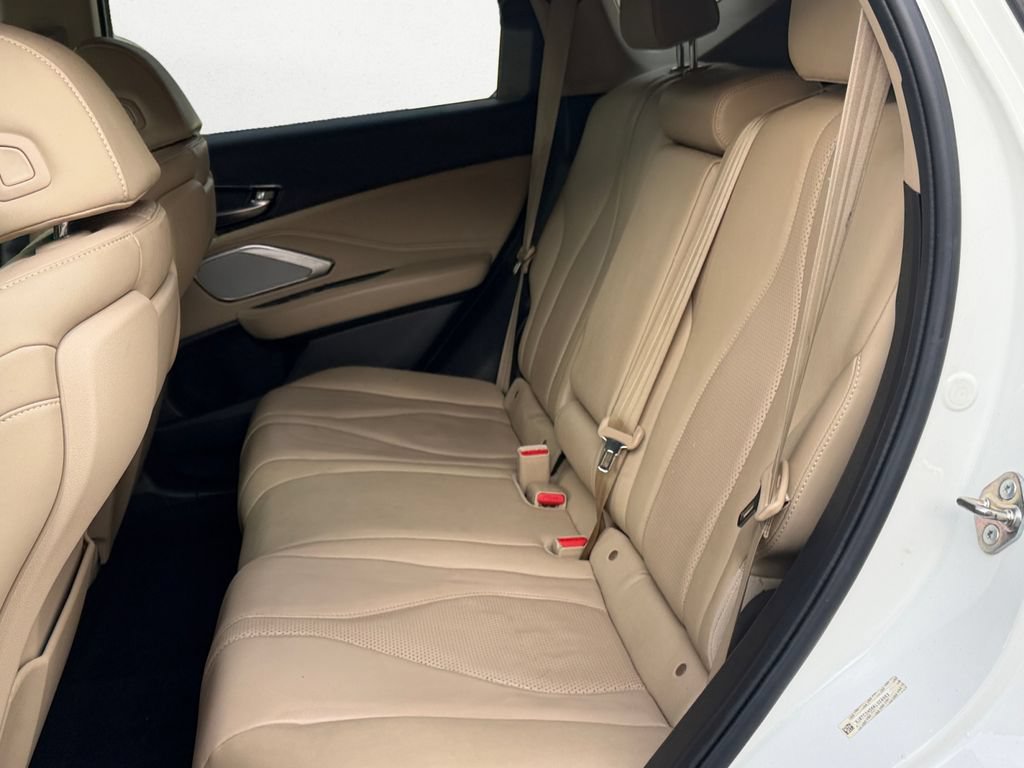 Used 2019 Acura RDX w/ Technology Package AWD/4WD image 13