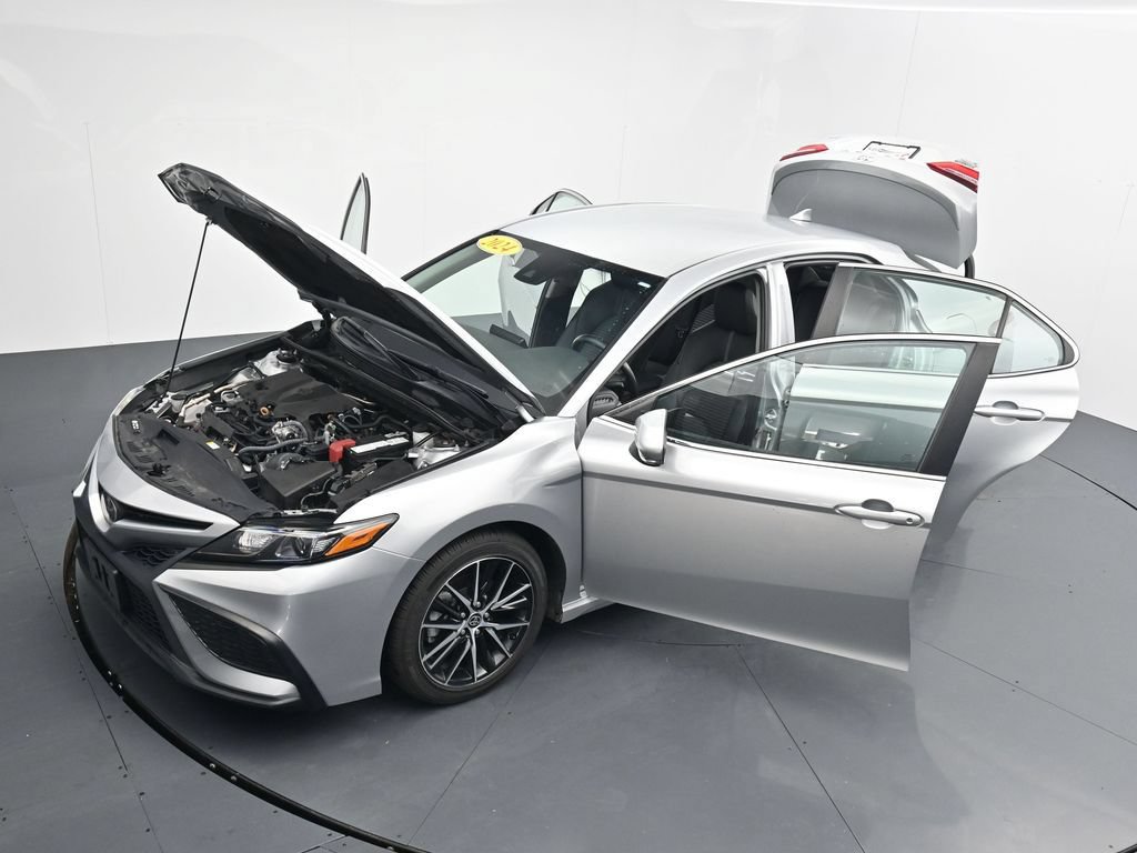 Used 2024 Toyota Camry SE FWD image 41
