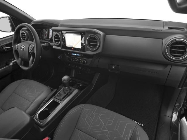 Used 2016 Toyota Tacoma TRD Sport AWD/4WD image 16