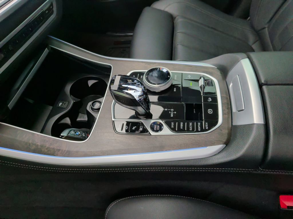 Used 2022 BMW X5 xDrive45e w/ M Sport Package AWD/4WD image 19