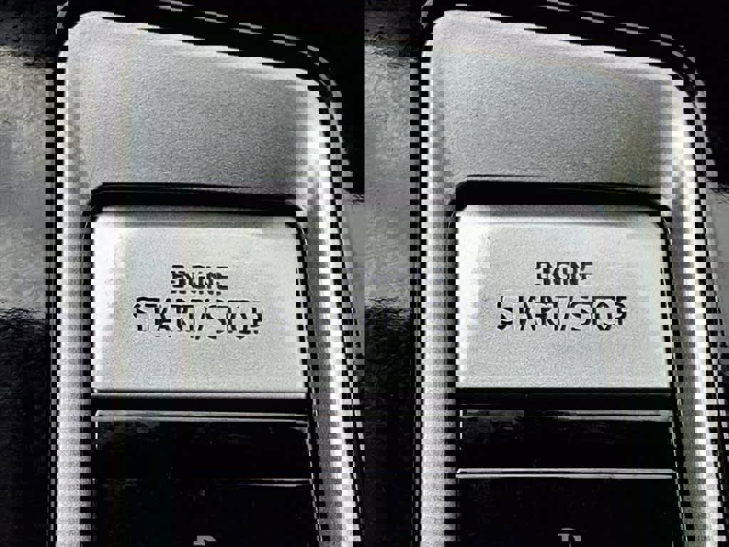 Used 2024 Volkswagen Atlas Cross Sport SE image 24