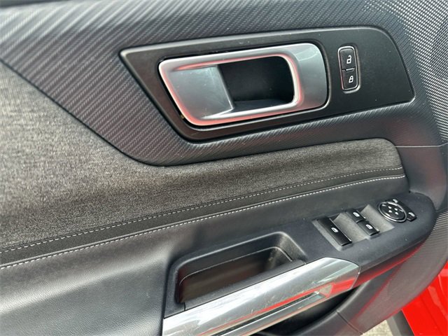 Used 2024 Ford Mustang EcoBoost image 15