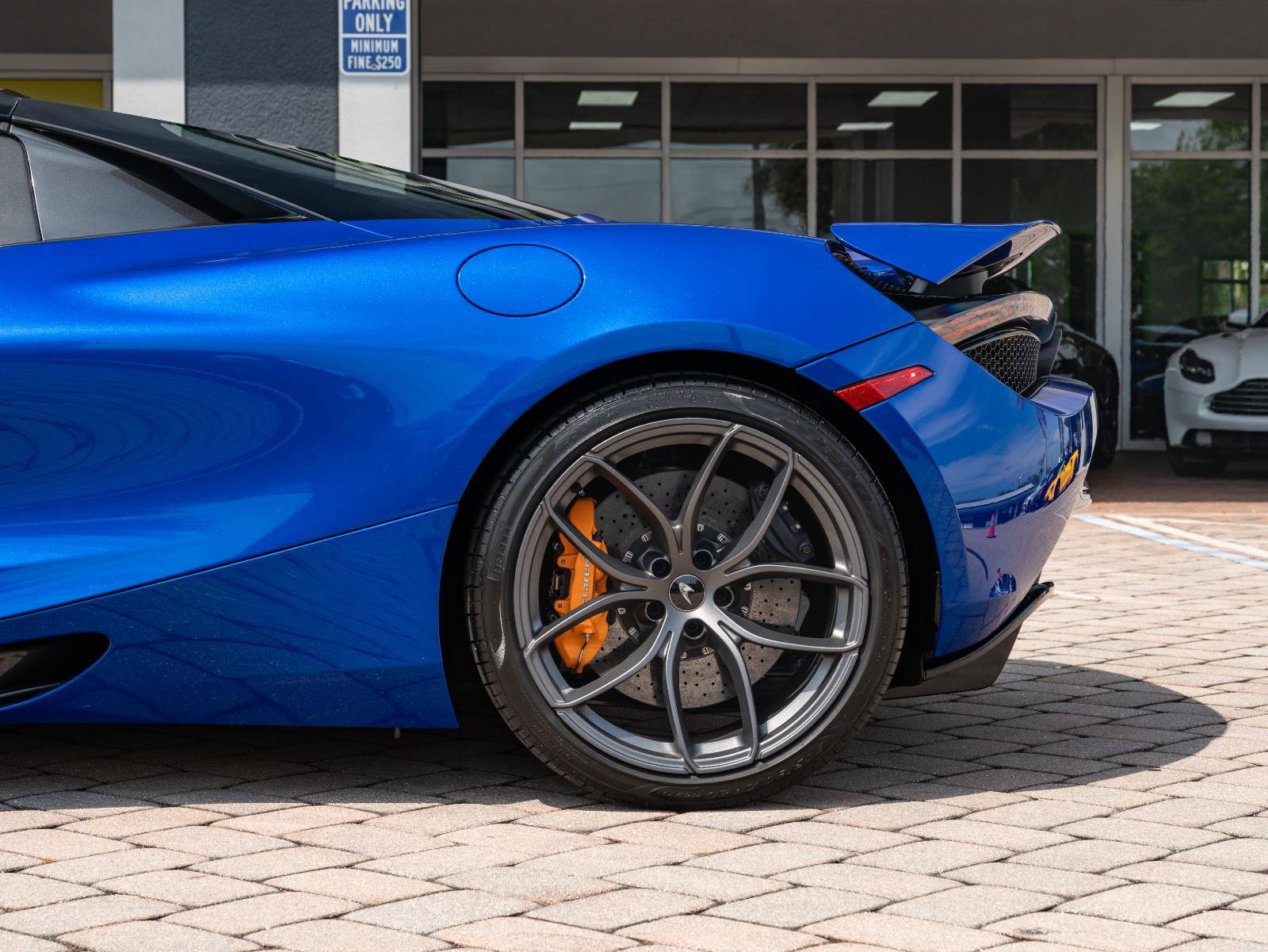 Used 2020 McLaren 720S Luxury image 31