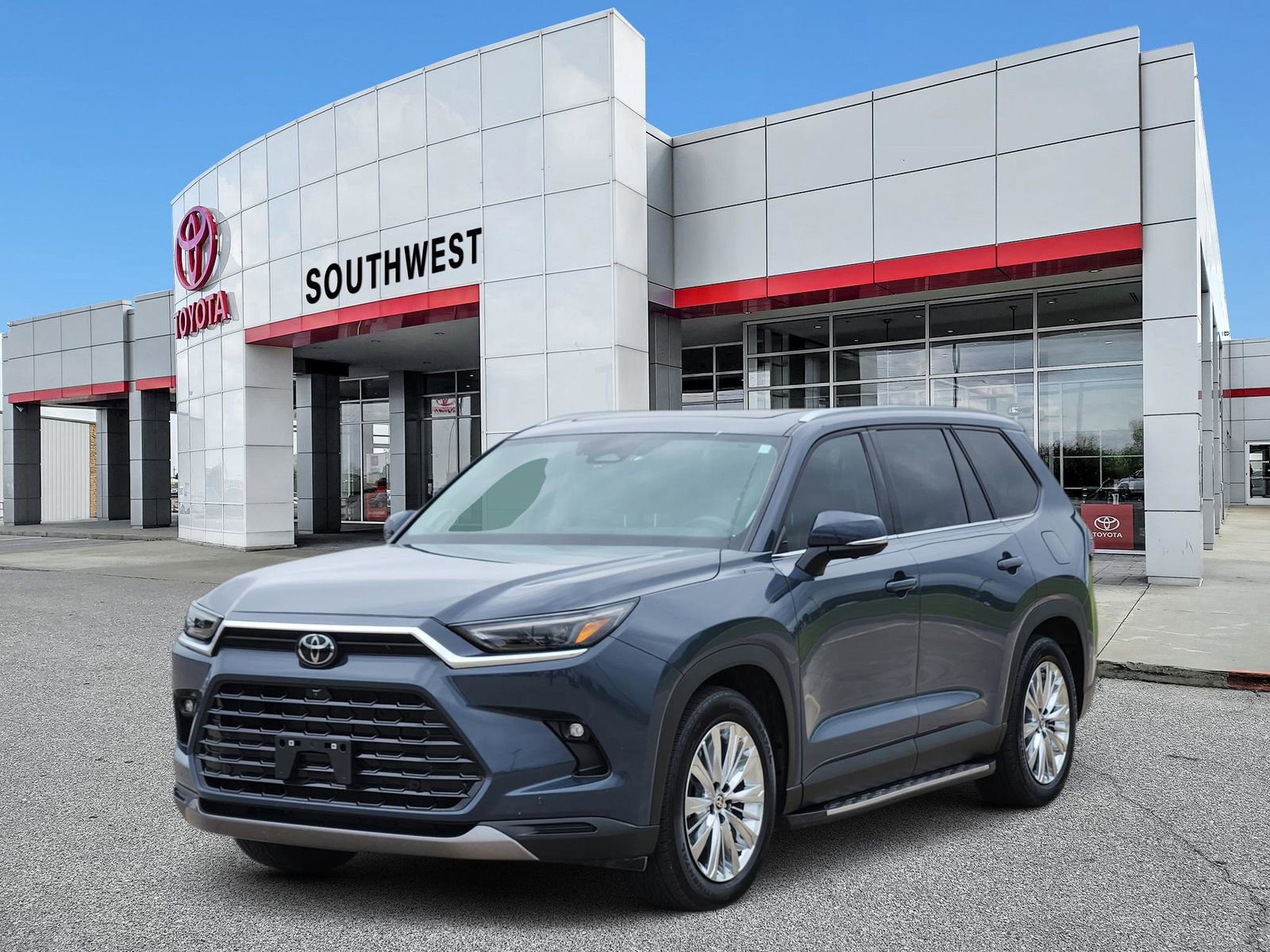 Used 2025 Toyota Grand Highlander AWD video 2