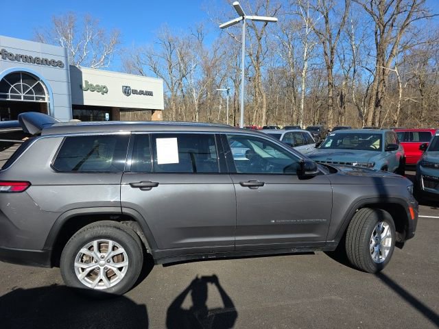 Used 2023 Jeep Grand Cherokee L Limited image 24