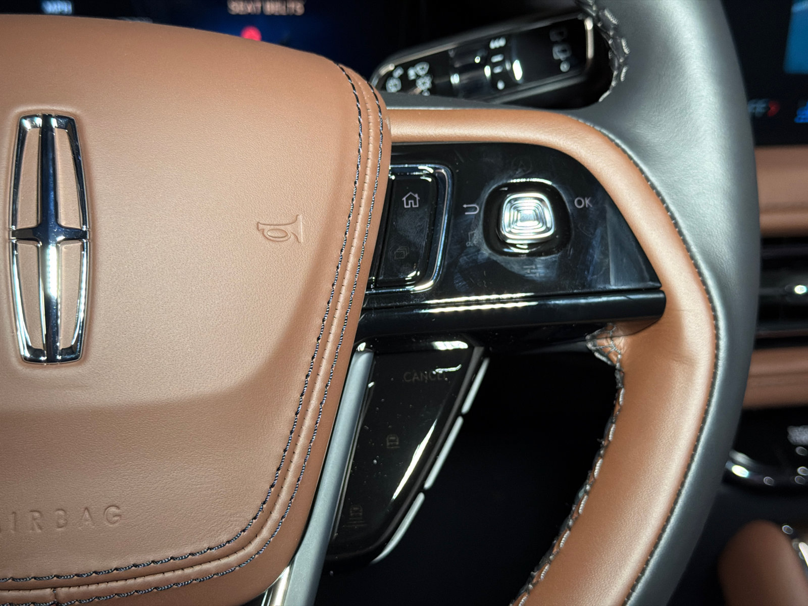 New 2027 Lincoln Aviator Reserve AWD/4WD image 23